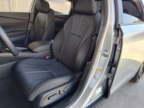 Used 2025 Honda Accord Sport image 21