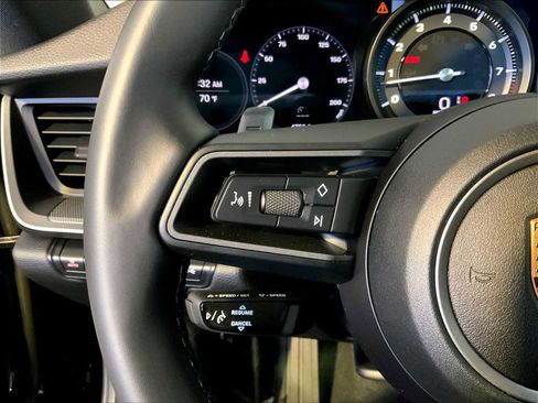 Certified 2024 Porsche 911 Carrera 4S AWD/4WD image 27