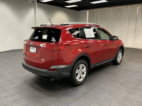 Used 2014 Toyota RAV4 XLE AWD/4WD image 5