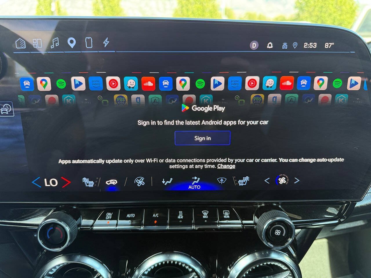 Used 2024 Chevrolet Blazer EV LT AWD/4WD image 34