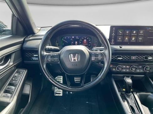 Used 2025 Honda Accord Sport image 15