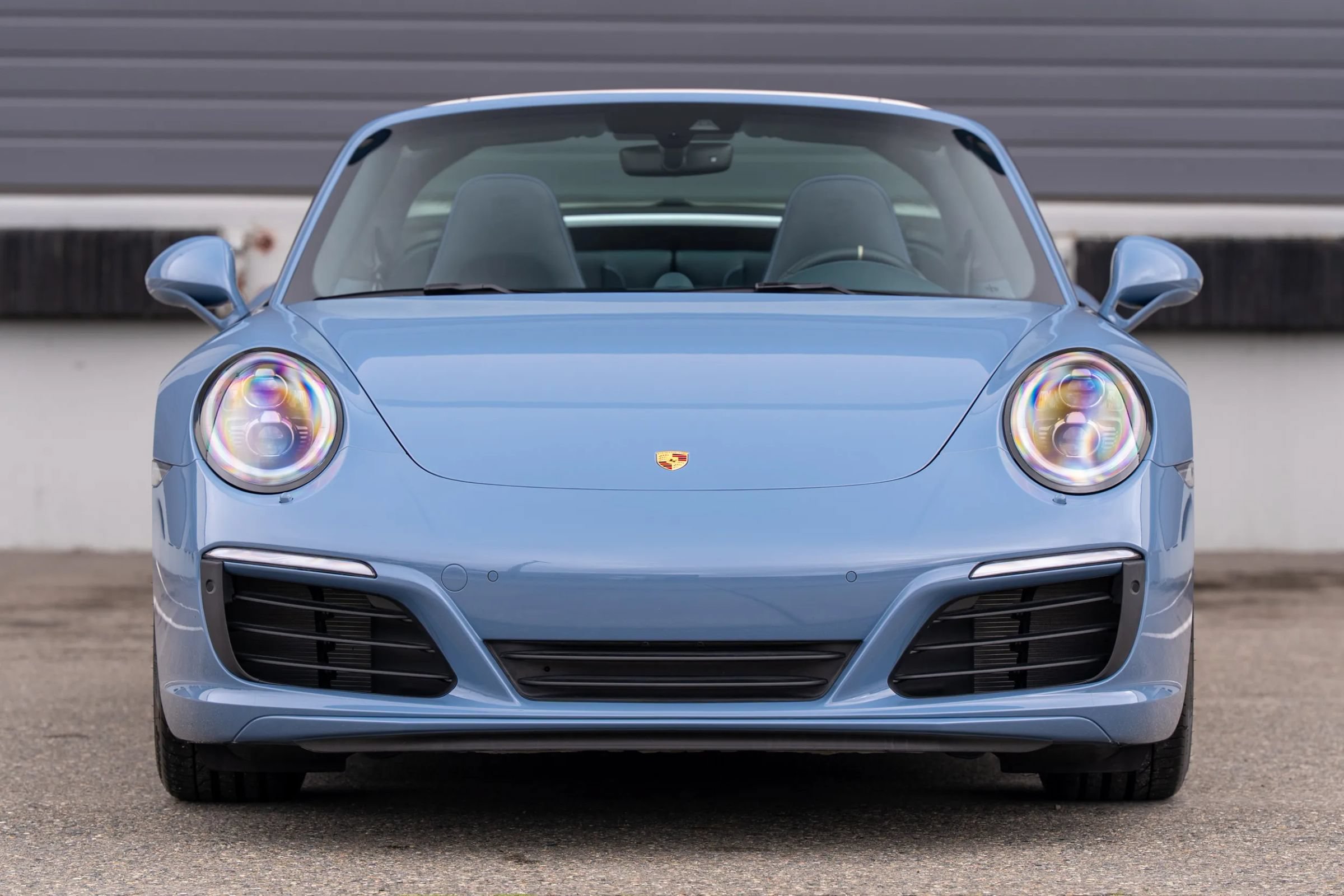 Used 2017 Porsche 911 Targa 4S AWD/4WD image 4