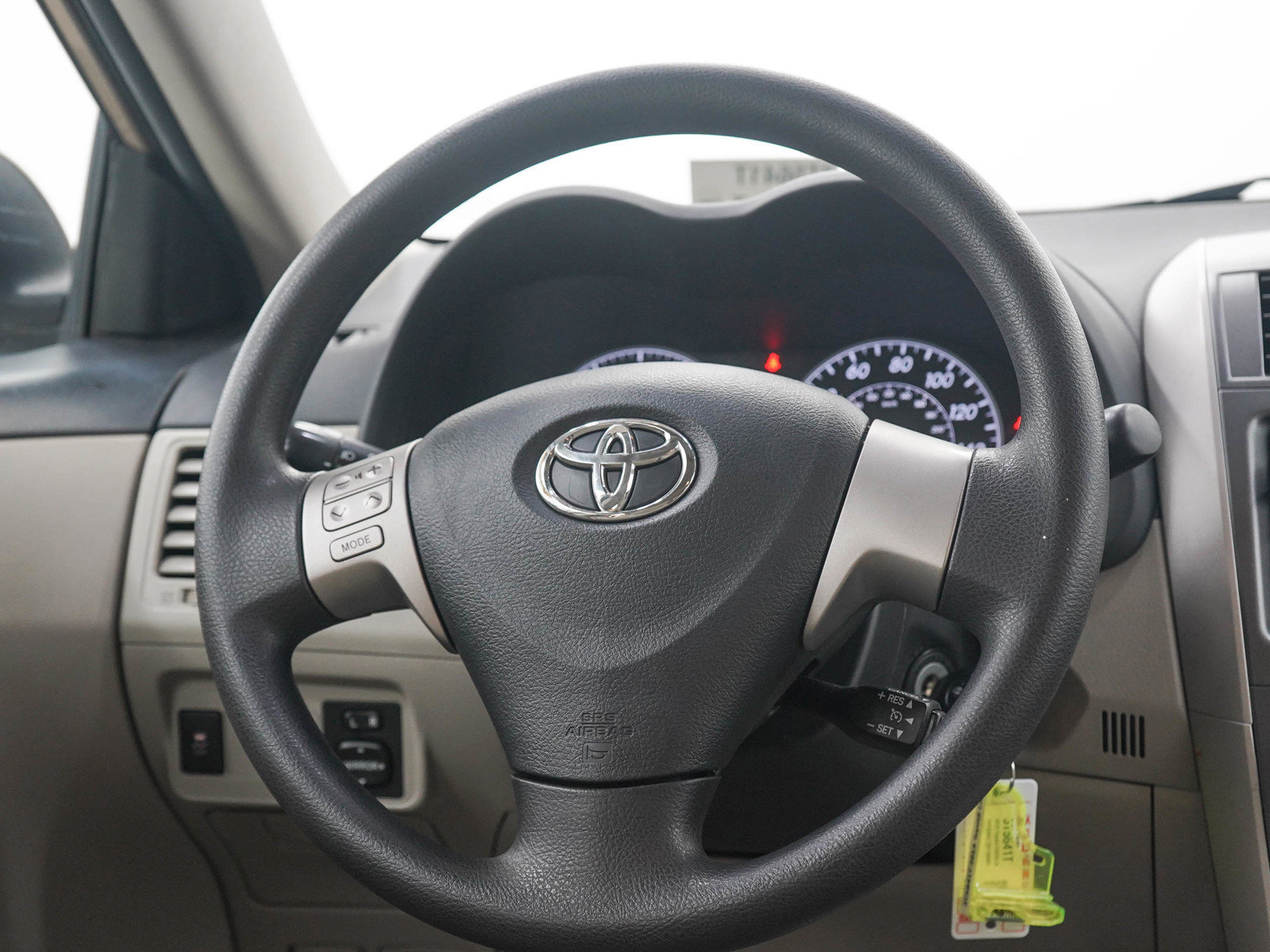 Used 2013 Toyota Corolla LE FWD image 15