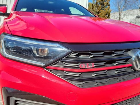 Used 2019 Volkswagen Jetta GLI Autobahn image 28