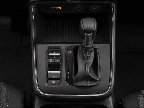 Used 2025 Honda CR-V LX image 25
