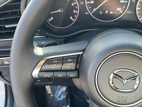 New 2026 MAZDA MAZDA3 Hatchback w/Premium Plus Pkg image 12
