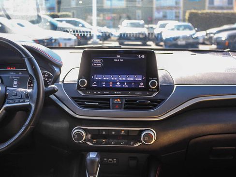 Used 2023 Nissan Altima 2.5 SR image 13