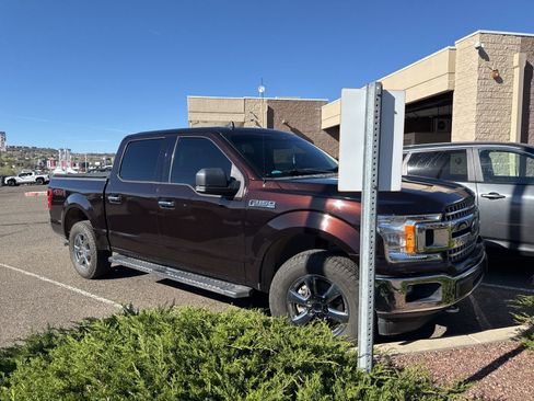Used 2019 Ford F150 XLT image 4