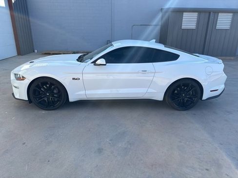 Used 2022 Ford Mustang GT Premium w/ Equipment Group 401A image 4