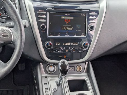Used 2024 Nissan Murano SV FWD image 12