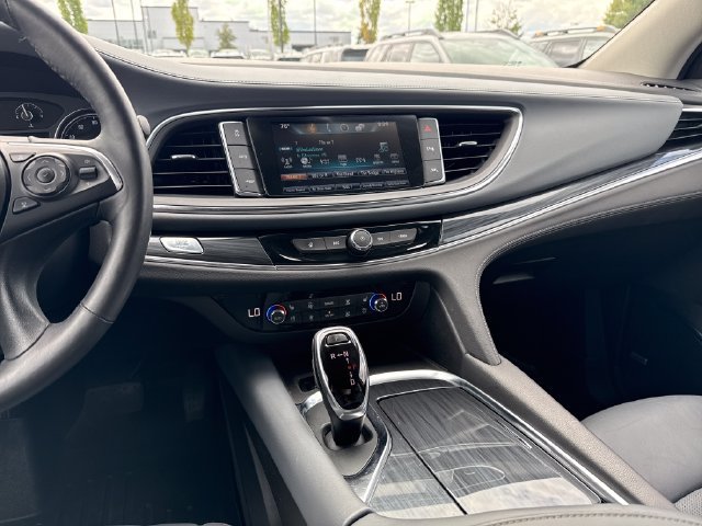 Used 2018 Buick Enclave Premium w/ Experience Buick Package AWD/4WD image 21
