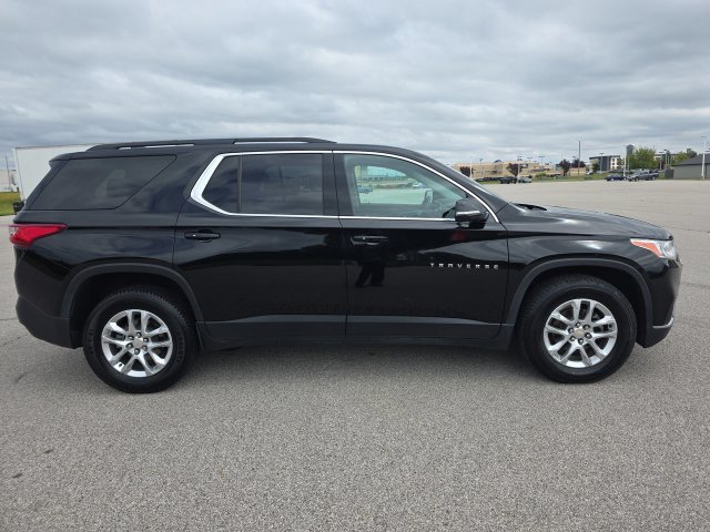 Used 2019 Chevrolet Traverse LT w/ LPO, Floor Liner Package AWD/4WD image 14