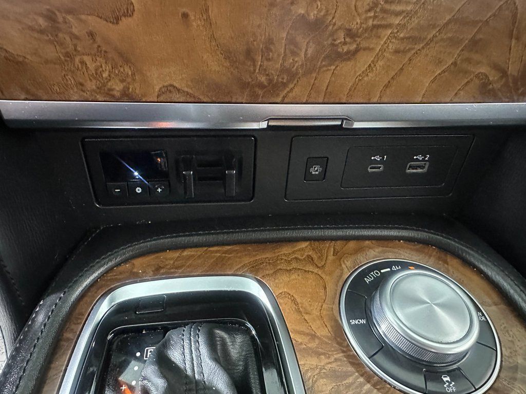 Used 2024 Nissan Armada SL AWD/4WD image 29