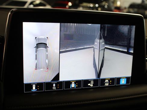 Used 2021 Chevrolet Tahoe LT w/ LT Signature Package image 58