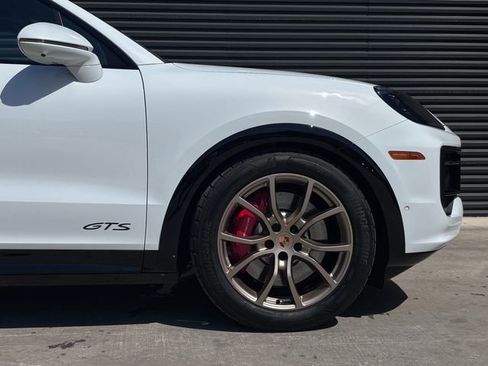New 2026 Porsche Cayenne GTS image 11