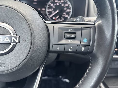 Used 2023 Nissan Rogue SL w/ SL Premium Package AWD/4WD image 14