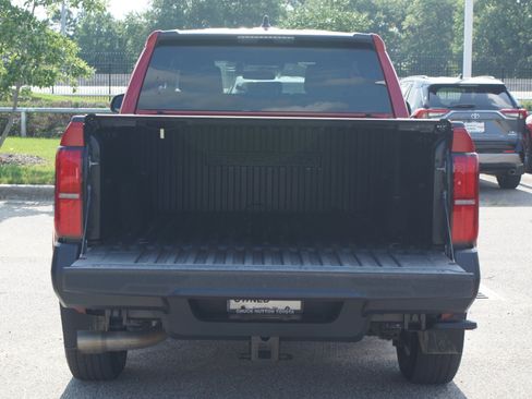 Used 2024 Toyota Tacoma SR AWD/4WD image 15