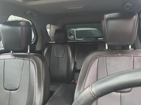 Used 2017 Chevrolet Equinox Premier w/ Enhanced Convenience Package AWD/4WD image 14