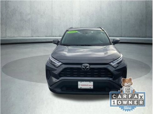 Used 2025 Toyota RAV4 XLE image 2