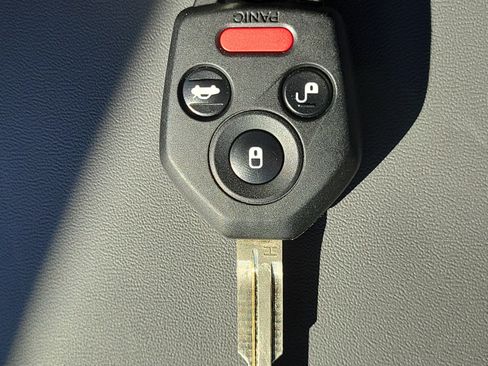 Used 2025 Subaru Impreza 2.0i image 30