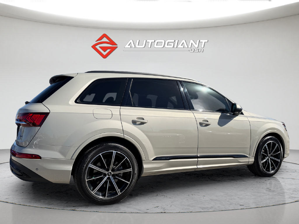 Used 2021 Audi Q7 3.0T Prestige w/ Prestige Package AWD/4WD image 9