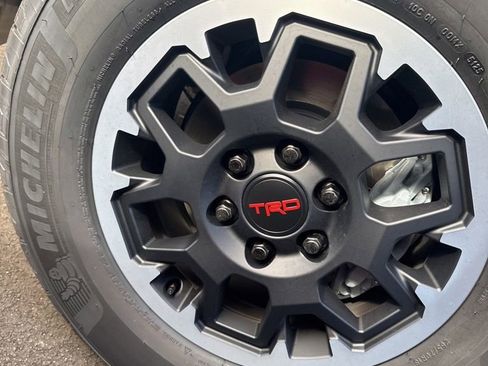 New 2026 Toyota 4Runner TRD Off-Road Premium AWD/4WD image 10