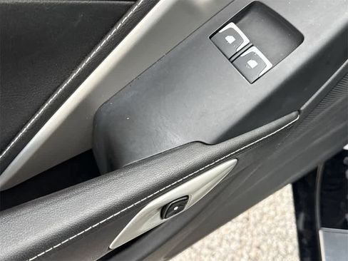 Used 2019 Chevrolet Corvette Stingray Coupe w/ 1LT image 23