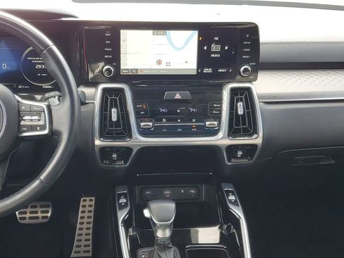 Used 2023 Kia Sorento SX image 29