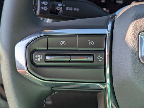 New 2026 GMC Canyon Elevation w/ Convenience Package image 18