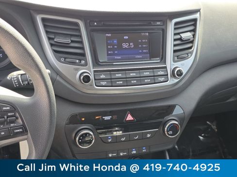 Used 2018 Hyundai Tucson SE w/ Cargo Package FWD image 27