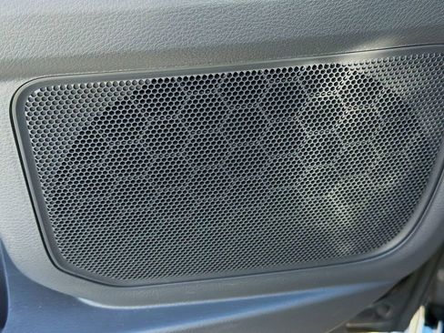 Used 2021 Toyota Sienna LE image 23