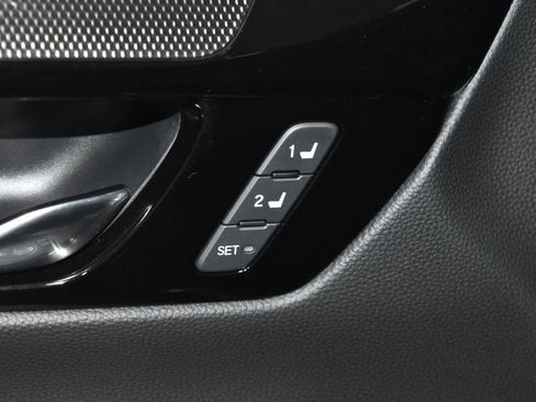 Used 2026 Honda CR-V EX-L image 5