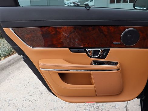 Used 2016 Jaguar XJ L Supercharged image 53