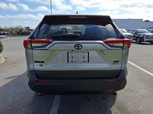 Certified 2025 Toyota RAV4 XLE image 5