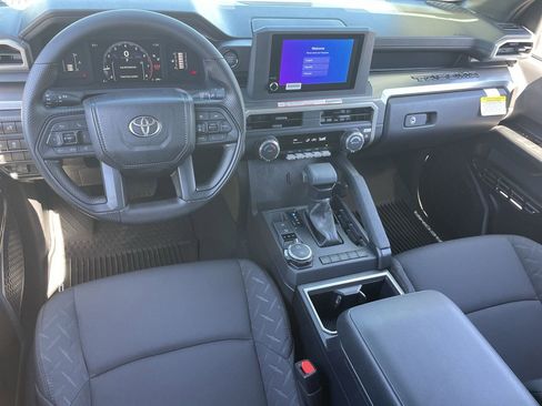 New 2026 Toyota Tacoma SR5 image 18