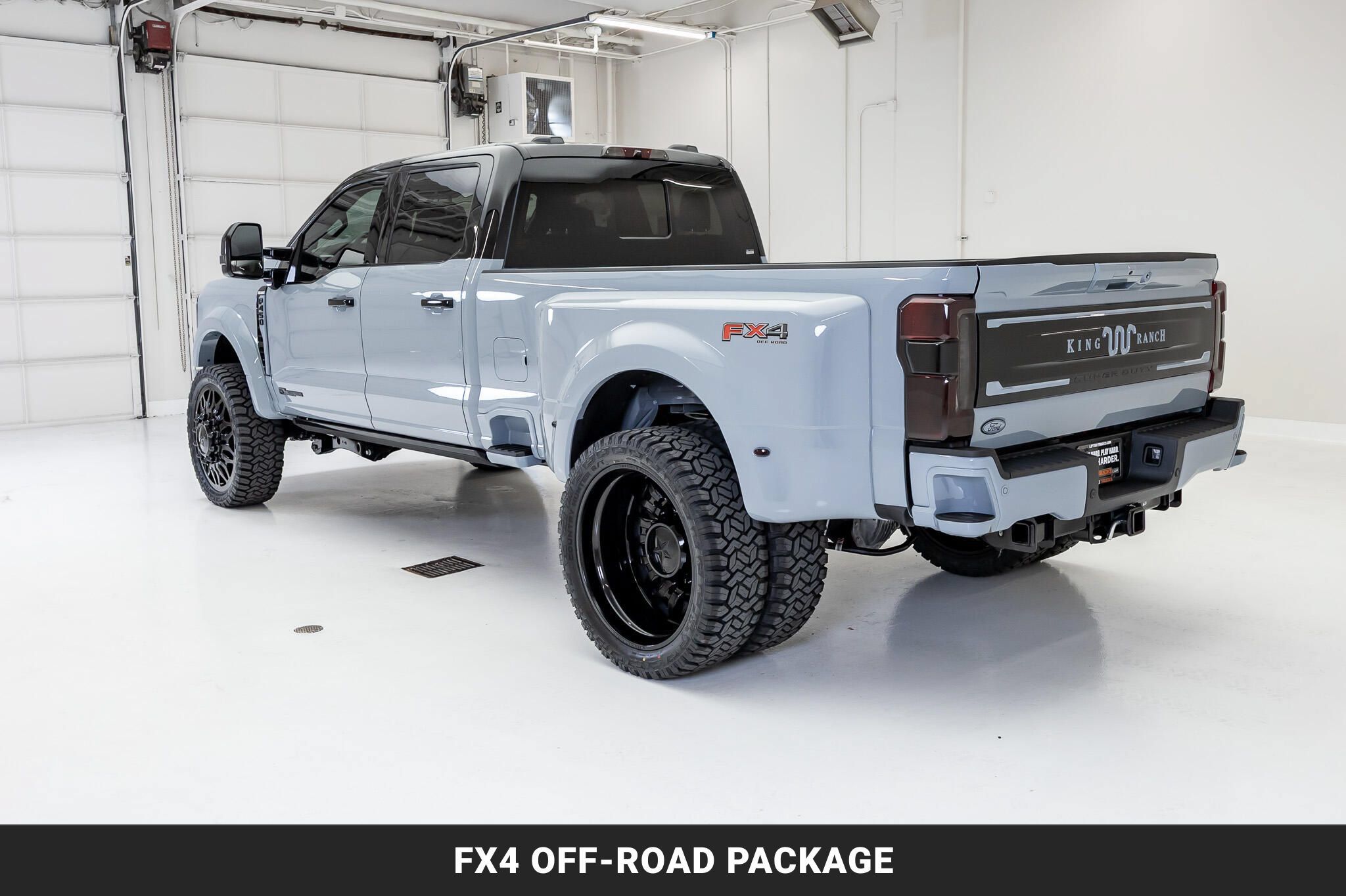 Used 2026 Ford F450 King Ranch w/ Chrome Package AWD/4WD image 7