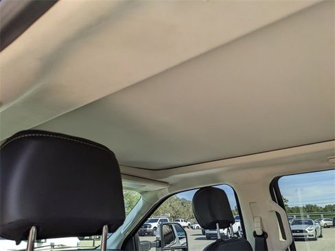 Certified 2021 Ford F450 Limited w/ FX4 Off-Road Package image 20