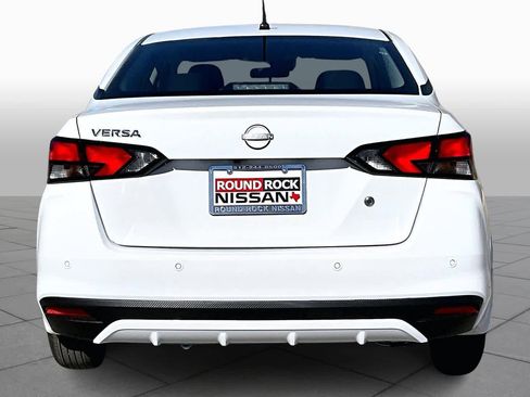 New 2025 Nissan Versa S image 4