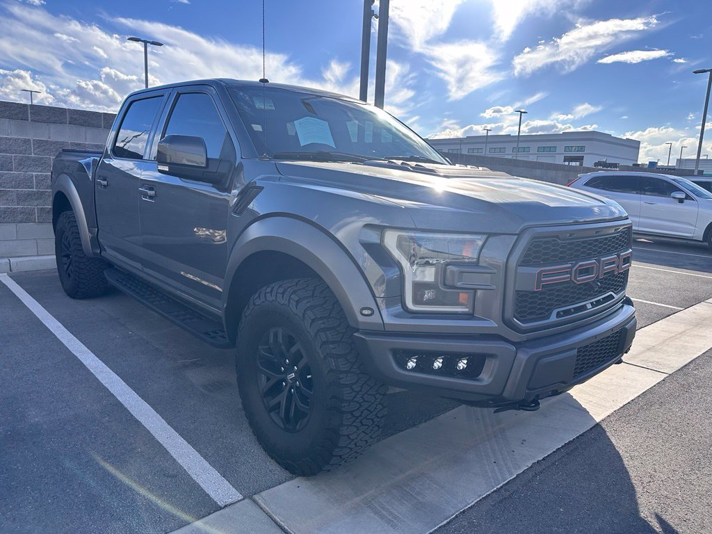 Used 2018 Ford F150 Raptor w/ Equipment Group 802A Luxury AWD/4WD image 1