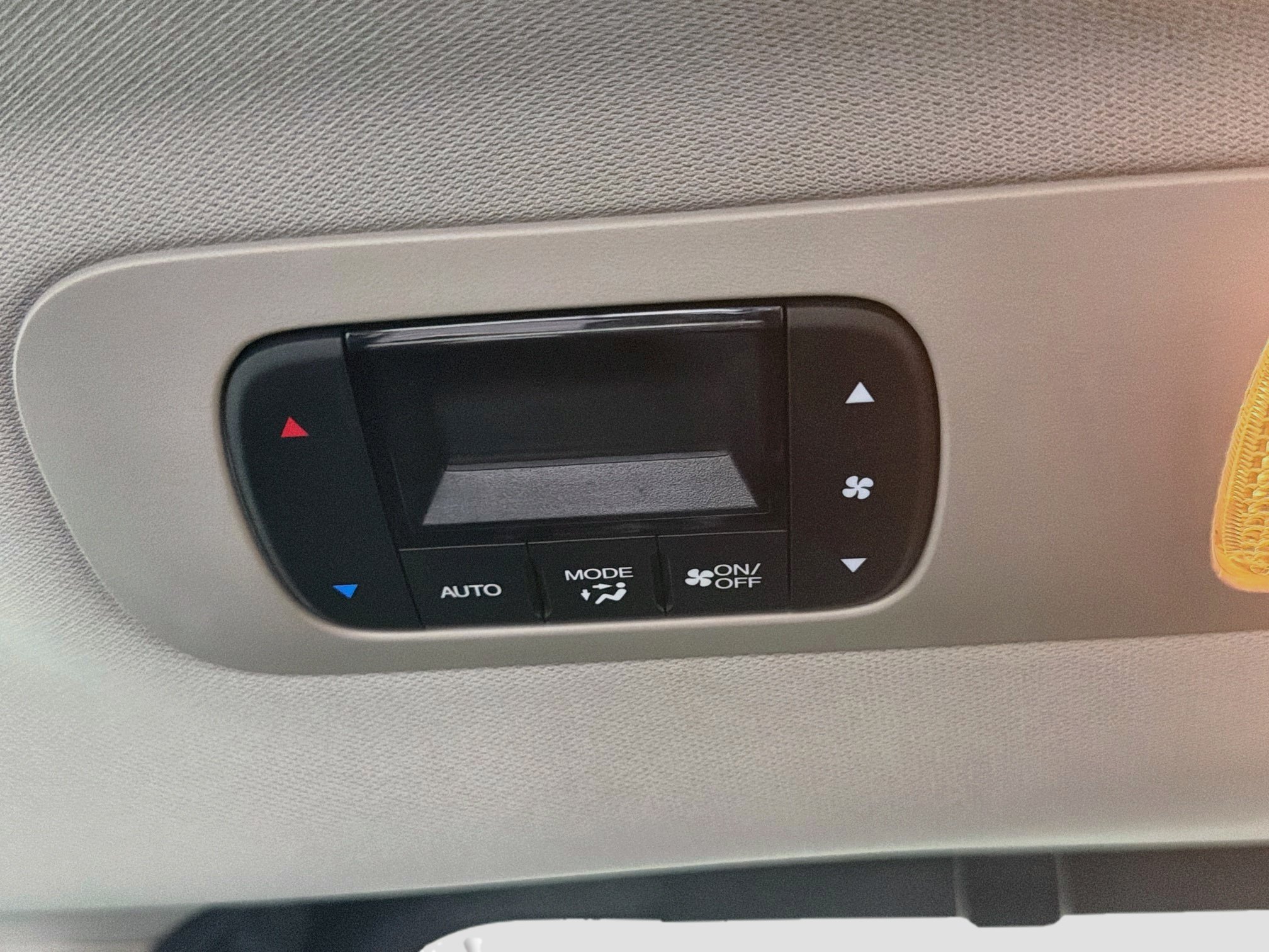 Used 2025 Honda Odyssey EX-L image 26