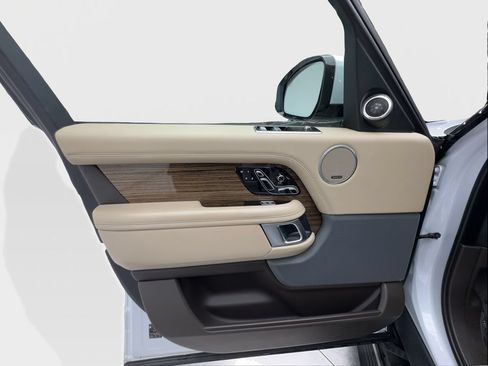 Used 2020 Land Rover Range Rover HSE AWD/4WD image 21