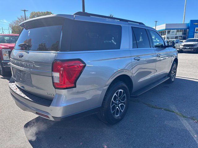 Used 2024 Ford Expedition Max XLT AWD/4WD image 5