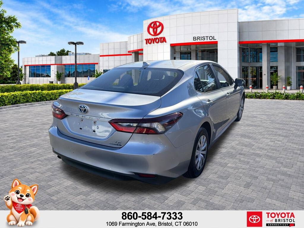 Used 2024 Toyota Camry LE FWD image 7