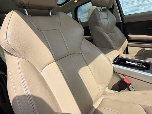 Used 2017 Land Rover Range Rover Evoque SE AWD/4WD image 47