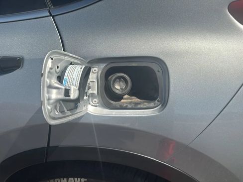 Used 2018 Honda CR-V LX image 29
