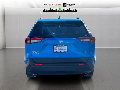 Certified 2021 Toyota RAV4 XLE image 4