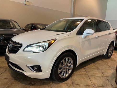 Used 2019 Buick Envision Essence image 2