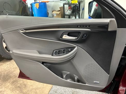 Used 2017 Chevrolet Impala Premier w/ Enhanced Convenience Package FWD image 15