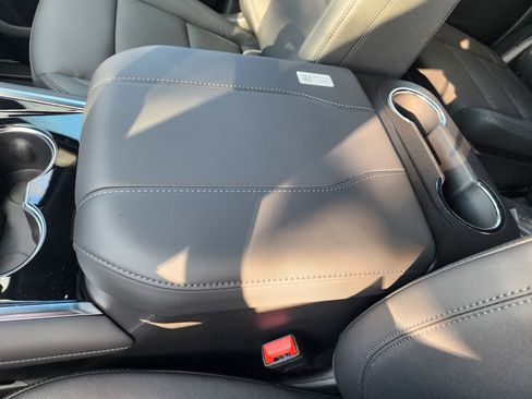 New 2026 Chevrolet Suburban LT w/ Comfort Package image 35