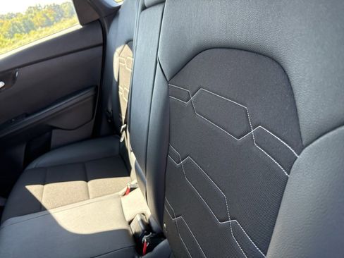Used 2022 Kia Forte GT-Line image 35